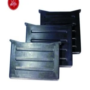 Svart foderram i plast, norsk modell med 75 mm bredd och 6 liters volym