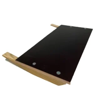 Flusterbräda i trä och plywood för LN-botten, ny modell med förbättrad passform.