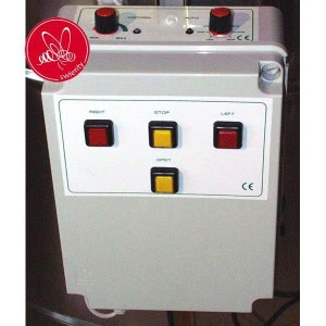 Malaga styrning till SAF 6-ramars självvändande slunga 108403, med knappar för start, stopp och rotationsriktning.